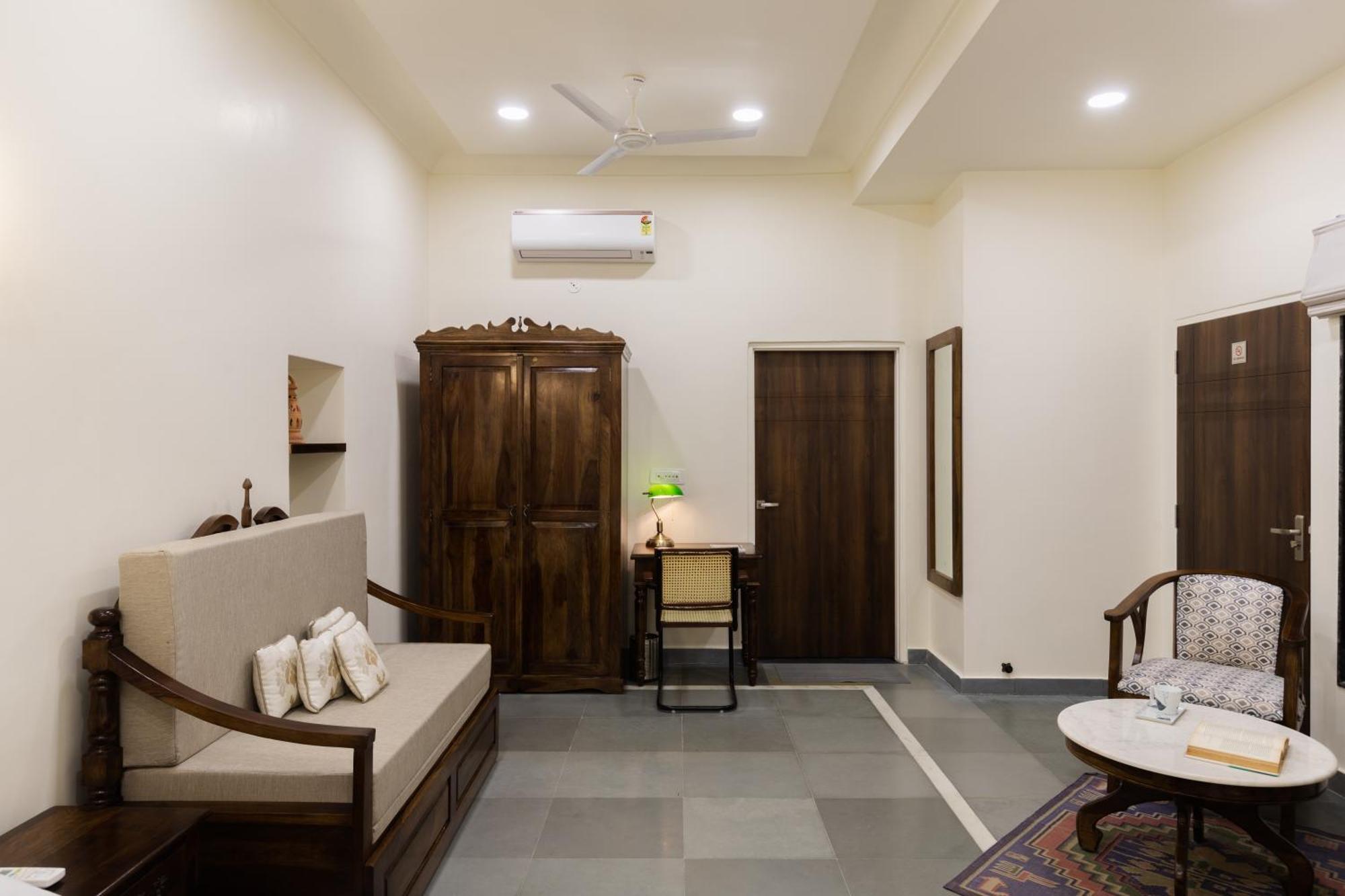 Heart Of The City Homestay By Rashmi Jaipur Exterior foto